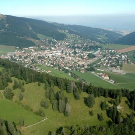 Grand-rue 143 By Interhome Auberson