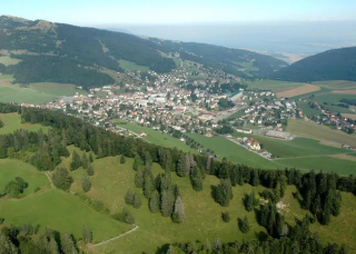 Grand-rue 143 By Interhome Auberson